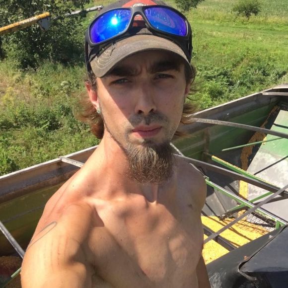 Meet your Posher, Anthony - Picture 1 of 1